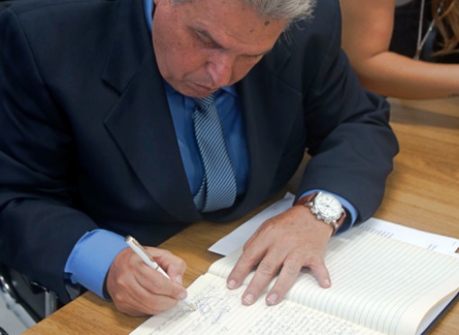 Prefeito Claudemir Borges entra em licença e Vice-Prefeito, Raul Nogueira - Xuxu, toma posse