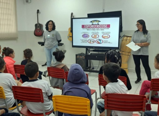 Núcleo de Zoonoses realiza atividades educativas nas escolas municipais de Leme