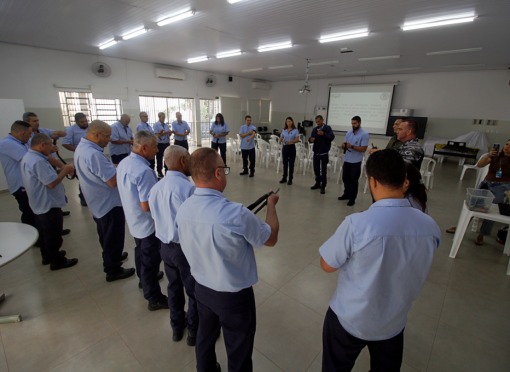 Vigilantes Patrimoniais de Leme recebem capacitação inédita em técnicas de defesa e atendimento pré-hospitalar tático