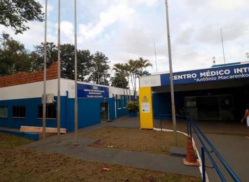 Substituição do telhado do CMI tem início